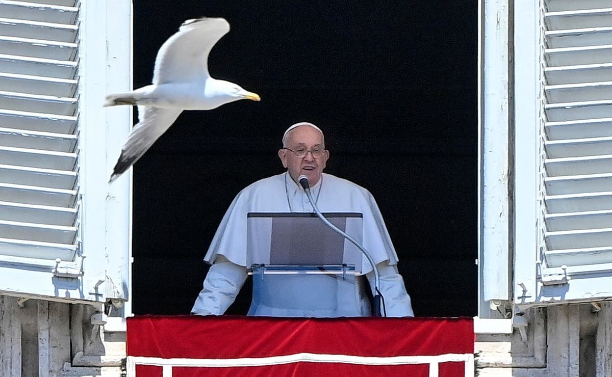 Unhappy Vatican staff expose lack of workers’ rights in rare challenge to Pope